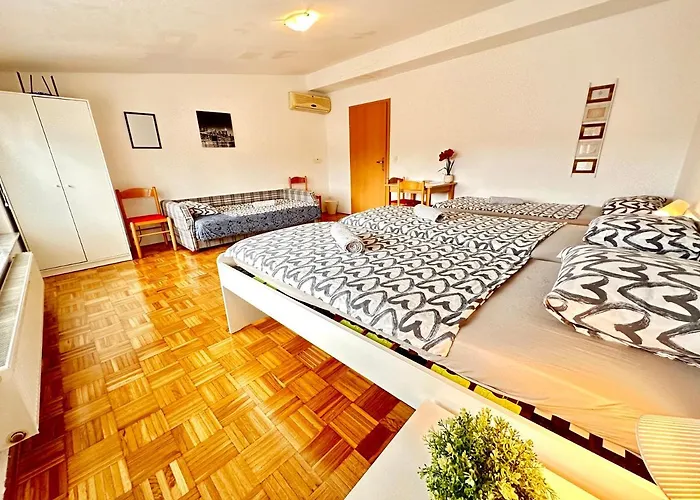 Center Station * ليوبليانا